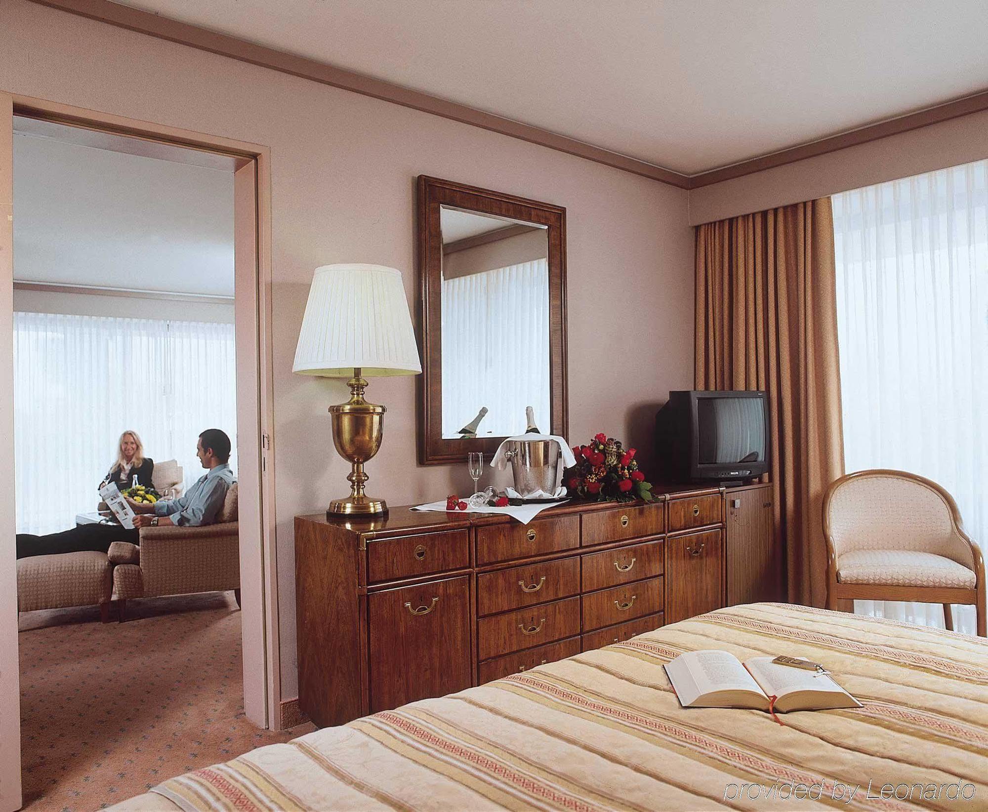 Maritim Grand Hotel Hanovre Chambre photo
